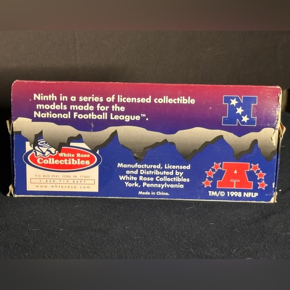 White Rose collectibles 1:64 NFL limited edition 1998 Redskins - Picture 3 of 3